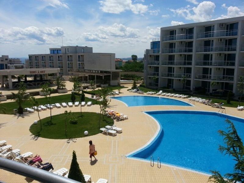 Apartment With Terrace In Spa Complex Burgas Esterno foto